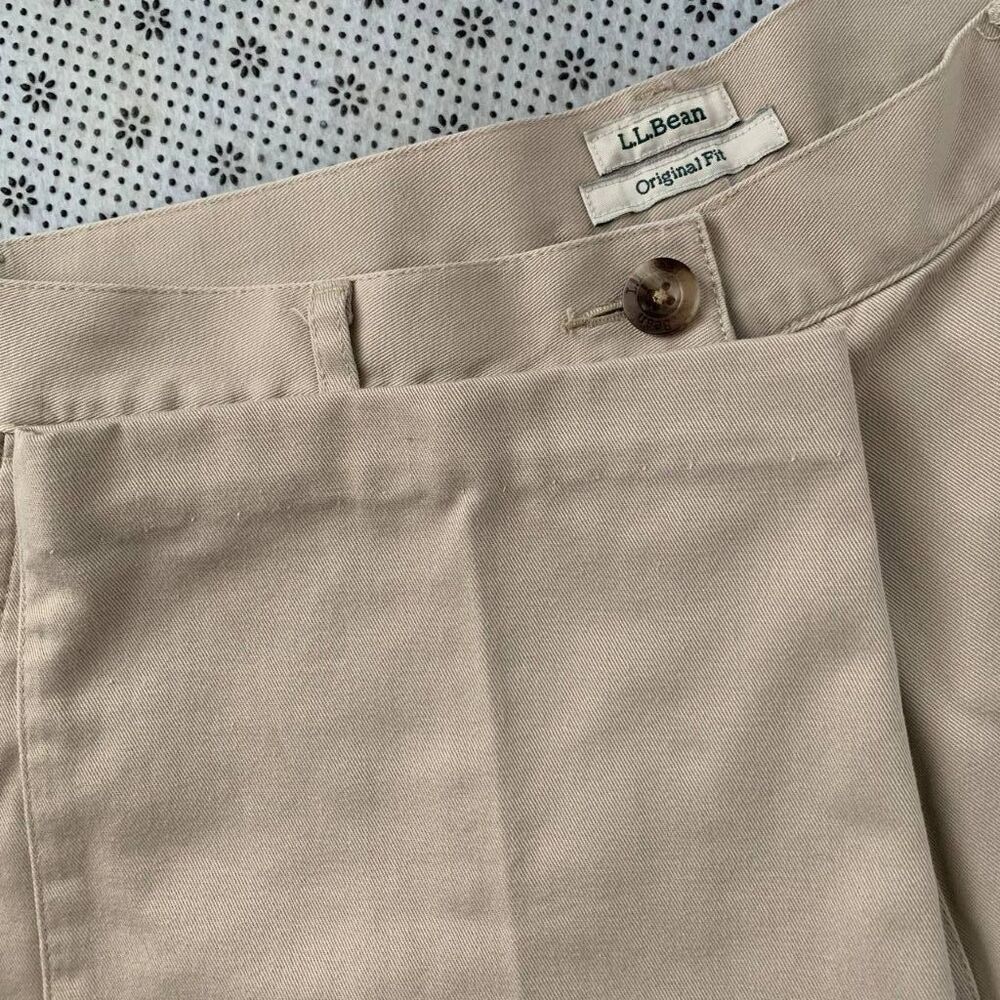 L.L. Bean Original Fit Chino Pants Womens 14 REG Khaki 100% Cotton Pleated